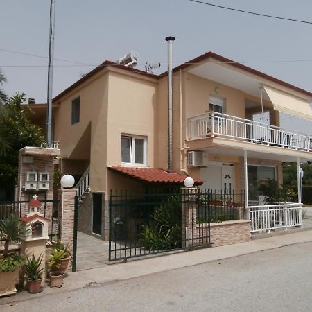 Villa Finikas Vrasná Exteriér fotografie